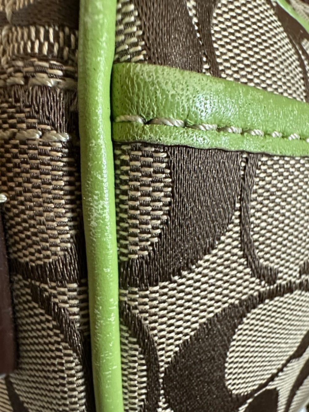 COACH Signature Canvas Crossbody Green Tan - Picture 14 of 15